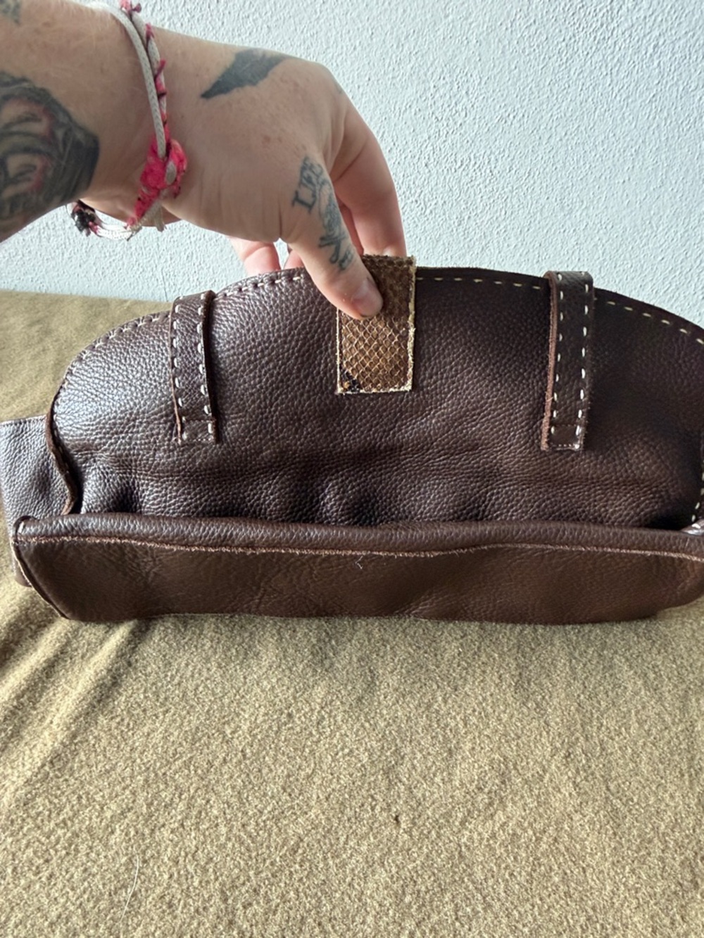 Carla Mancini Leather Handbag - Picture 2 of 3